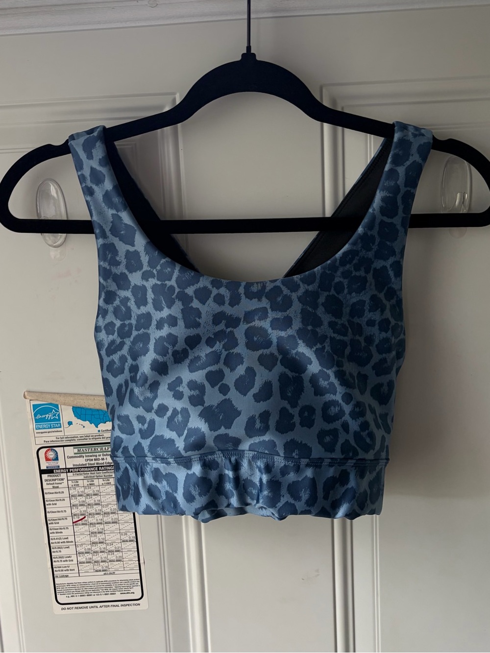 Good American Blue Leopard Criss-Cross Sports Bra 🐆